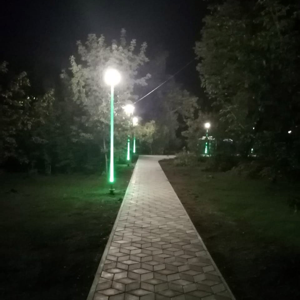 Светящаяся опора для парка в Славгороде - 6